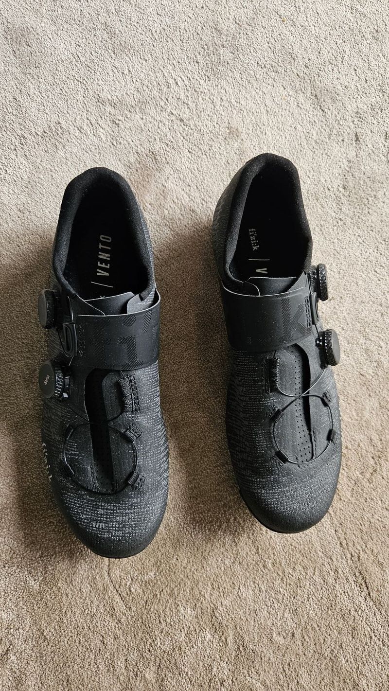 Fizik Vento Infinito Knit Carbon 2 Black/Black