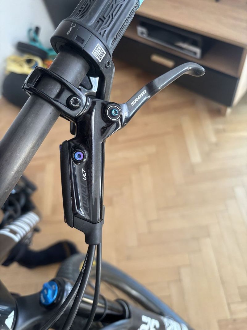 Canyon Lux World Cup CF 7 (Sram AXS)