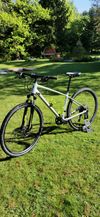 Trekingové kolo Specialized Ariel