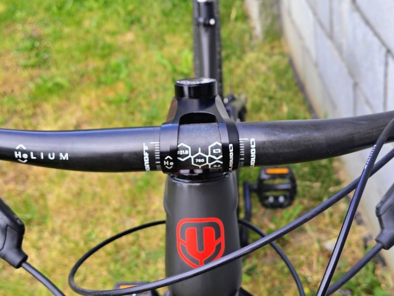 Mondraker f-podium DC carbon RR