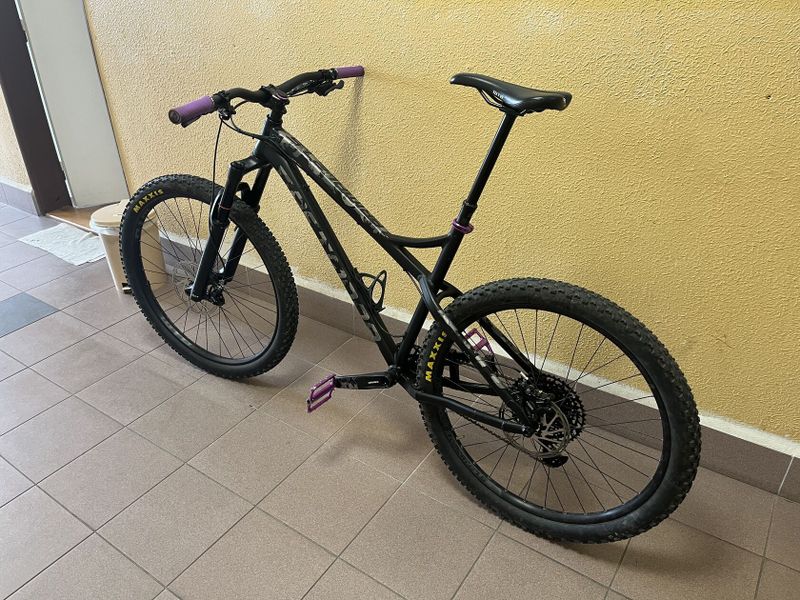 Dartmoor Primal vel. XL