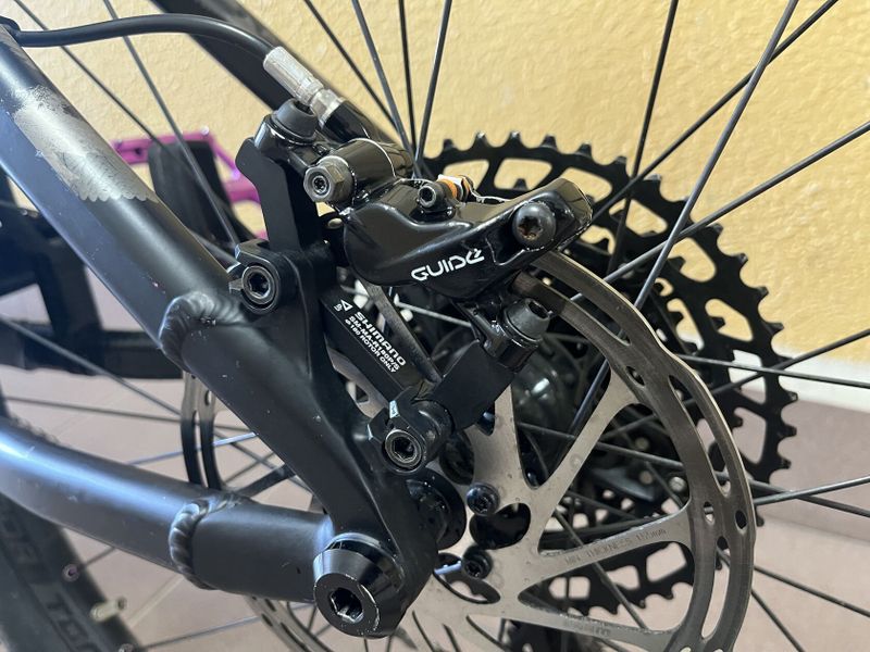 Dartmoor Primal vel. XL