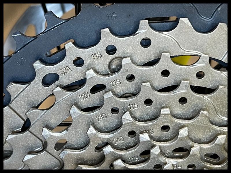 Cannondale Topstone 2 Lefty Vel.M a L.Nové