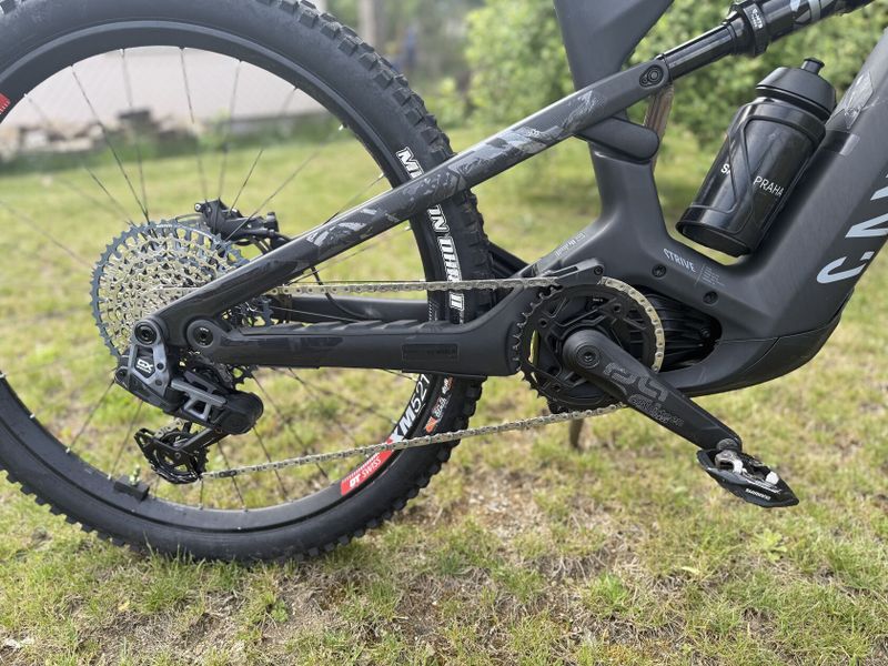  Canyon Strive CFR