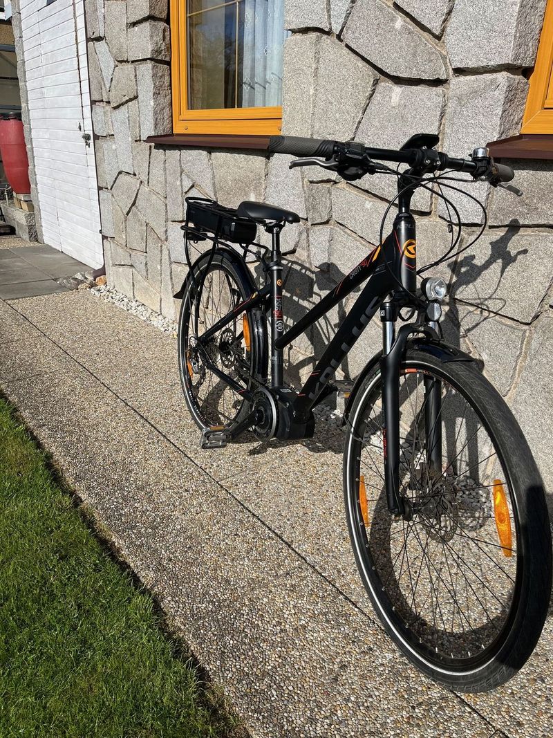 Elektrokolo se sníženým rámem a motorem Shimano Steps