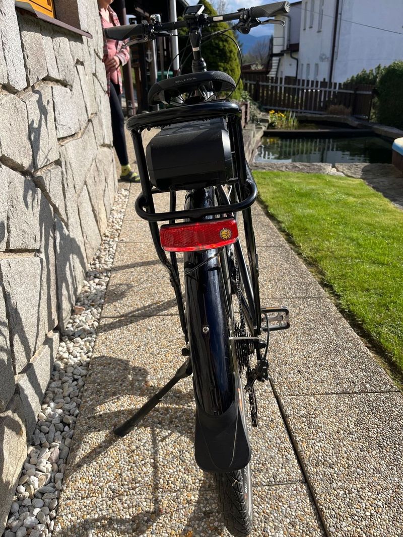 Elektrokolo se sníženým rámem a motorem Shimano Steps