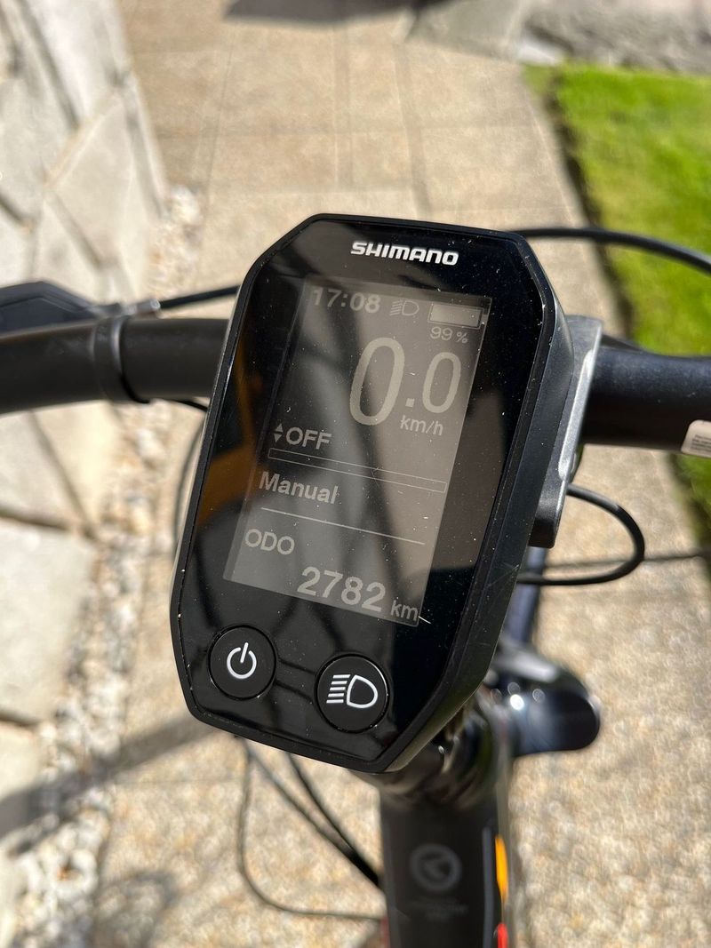 Elektrokolo se sníženým rámem a motorem Shimano Steps