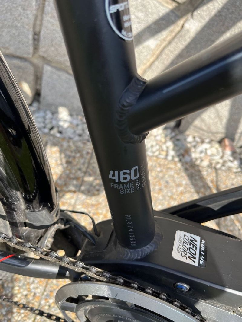 Elektrokolo se sníženým rámem a motorem Shimano Steps