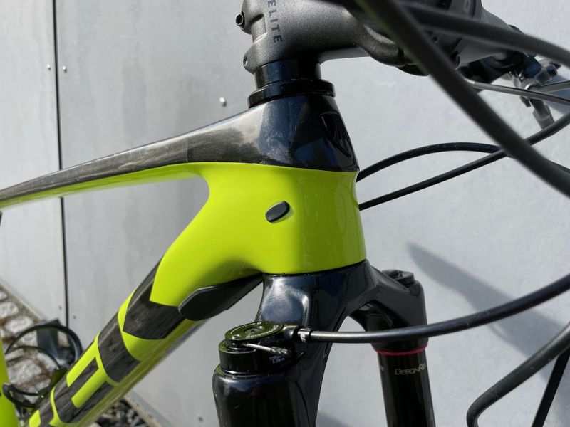 TREK Procaliber 9.6 model 2022 vel. L (na postavu 177 - 188 cm), cca 2.000 km
