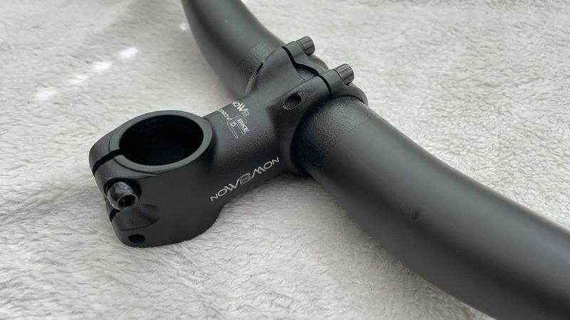 Now8 řidítka carbon + představec AL