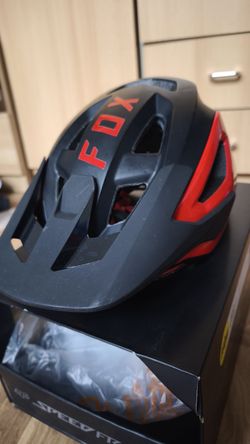 Přilba Fox Speedframe Pro