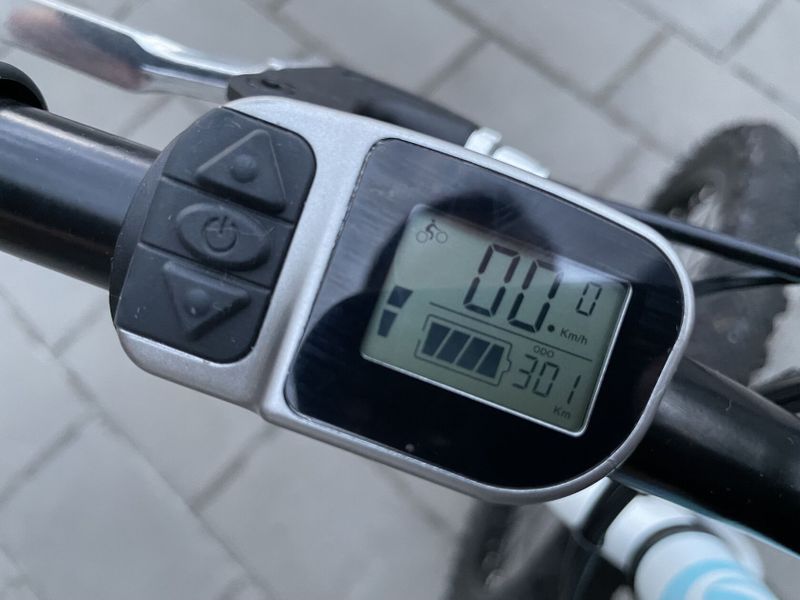 Detske elektrokolo Kellys 20”