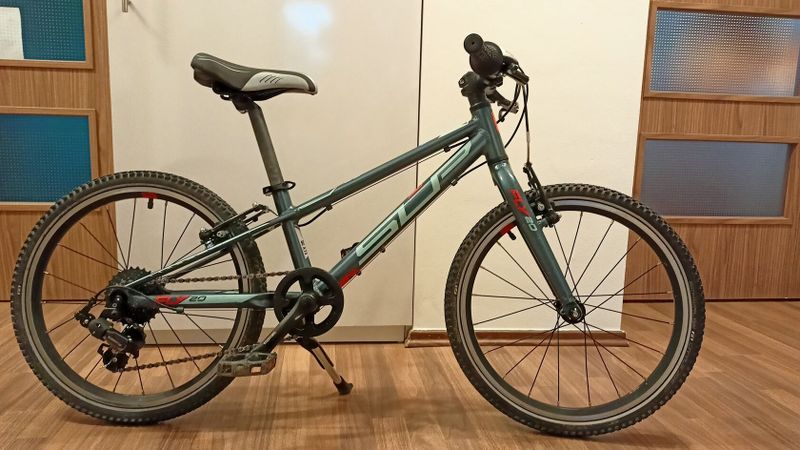 Prodám lehké dětské kolo Superior FLY 20"