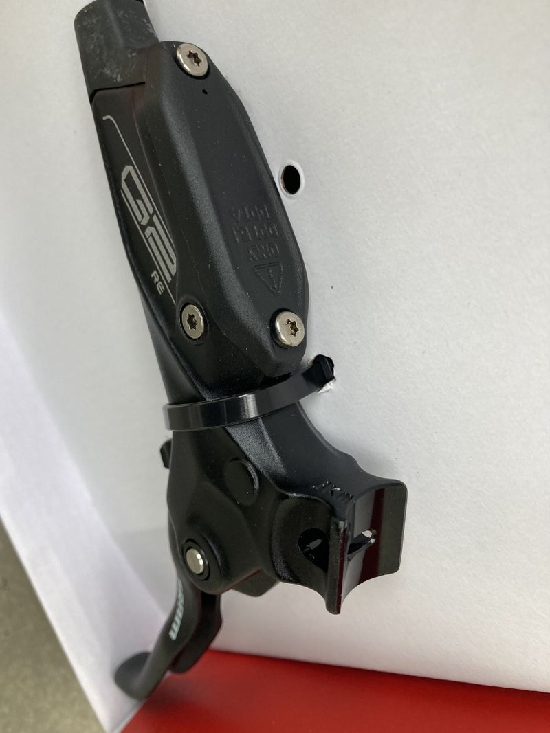 SRAM G2 RE pumpa
