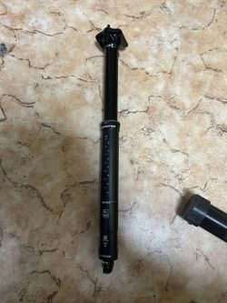 Nová teleskopická sedlovka Syncros Duncan 1.5 140mm 31,6 - záruka