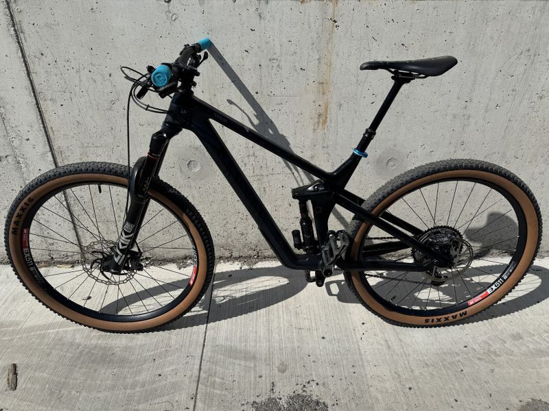 Canyon Strive CF 2021