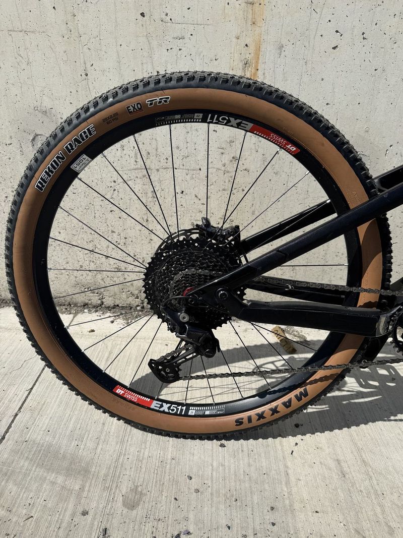 Canyon Strive CF 2021