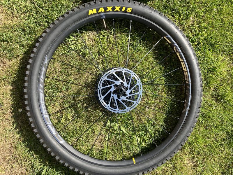 29" Mavic Crossmax XL S