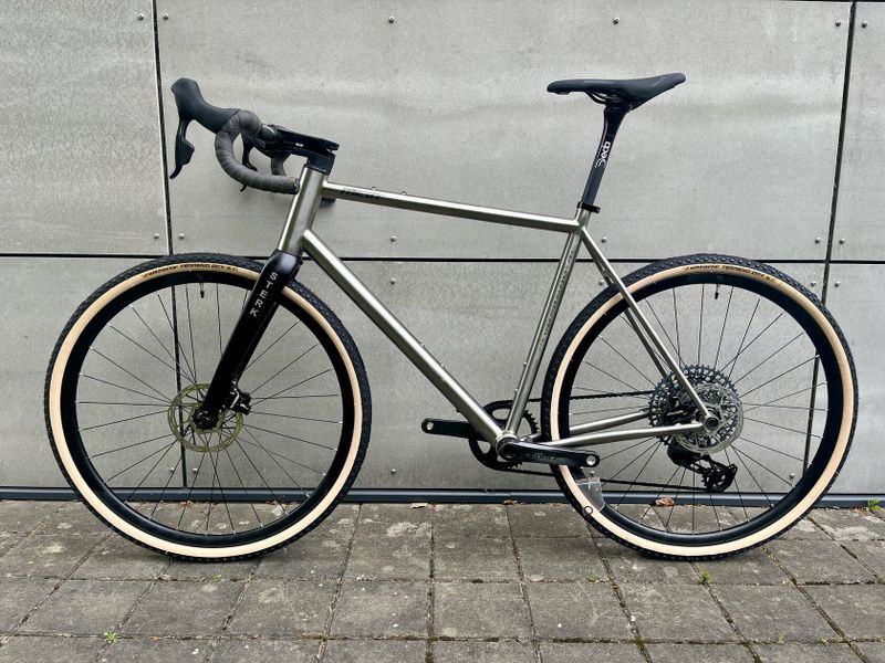 nový Merit Titanium Sterk 1.1 AXS Force
