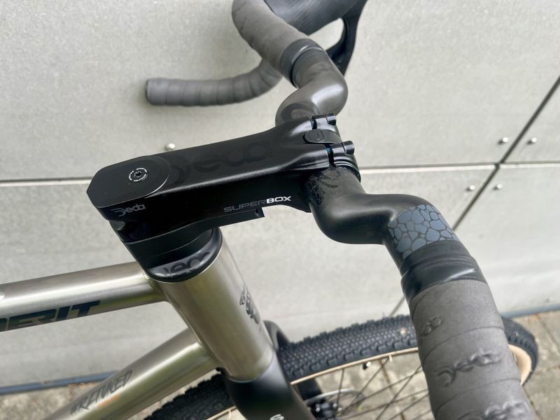 nový Merit Titanium Sterk 1.1 AXS Force