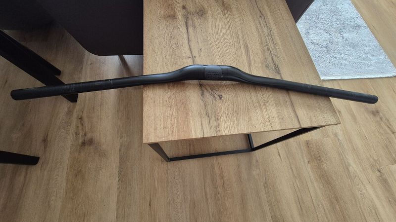 Řídítka OneUp Carbon 