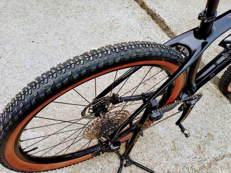 KTM myroon master vel. L