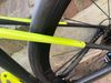 Silniční karbonové kolo Cube Attain GTC Race, Shimano 105 2x11s, disk, barva Carbon/Flashyellow