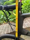 Silniční karbonové kolo Cube Attain GTC Race, Shimano 105 2x11s, disk, barva Carbon/Flashyellow