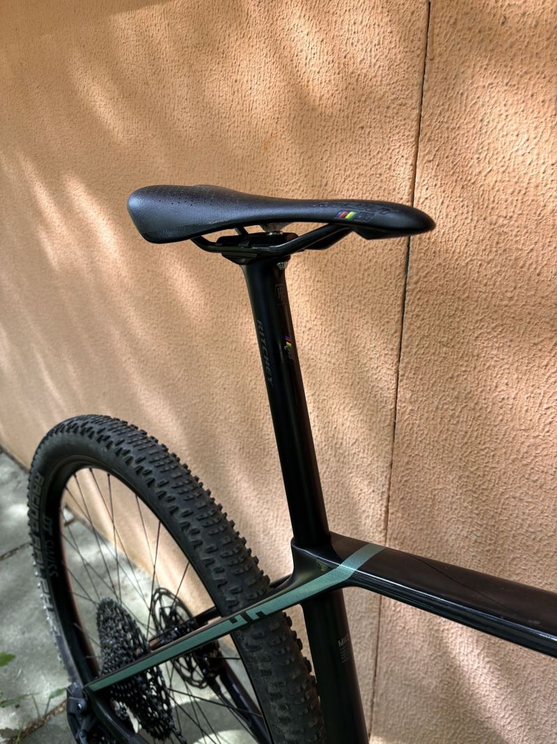  Canyon Exceed CFR LTD vel.M