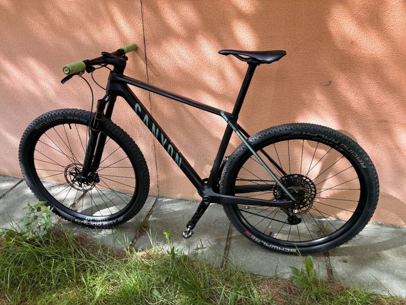  Canyon Exceed CFR LTD vel.M