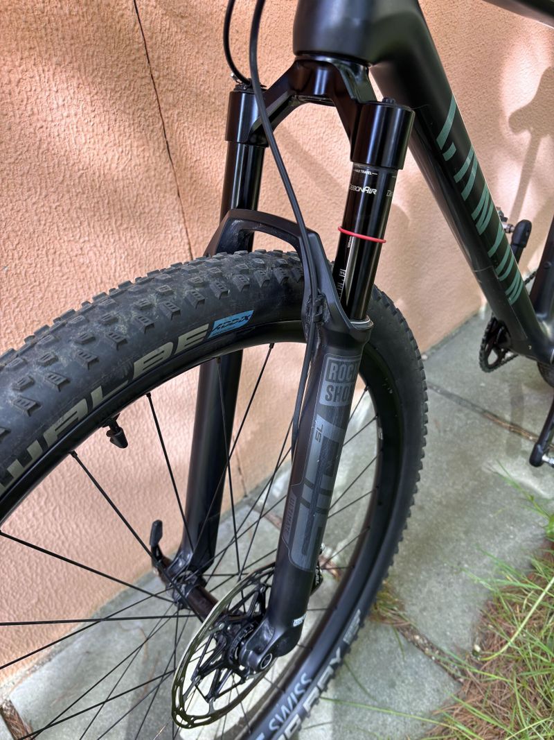  Canyon Exceed CFR LTD vel.M