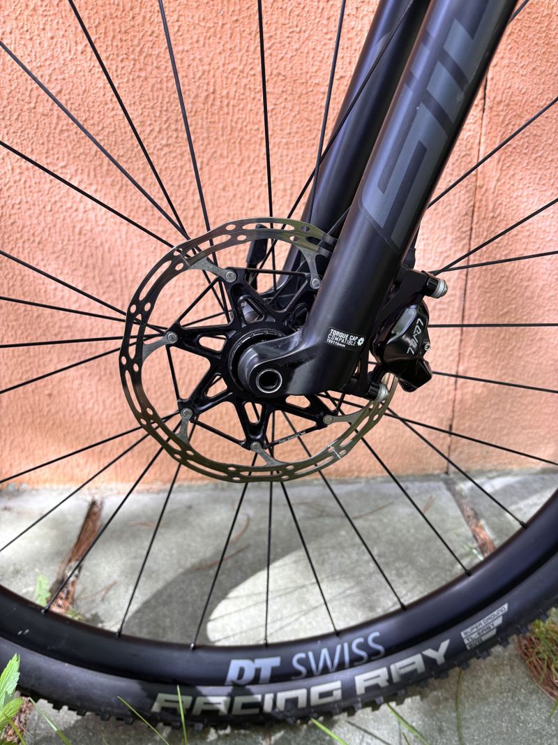  Canyon Exceed CFR LTD vel.M