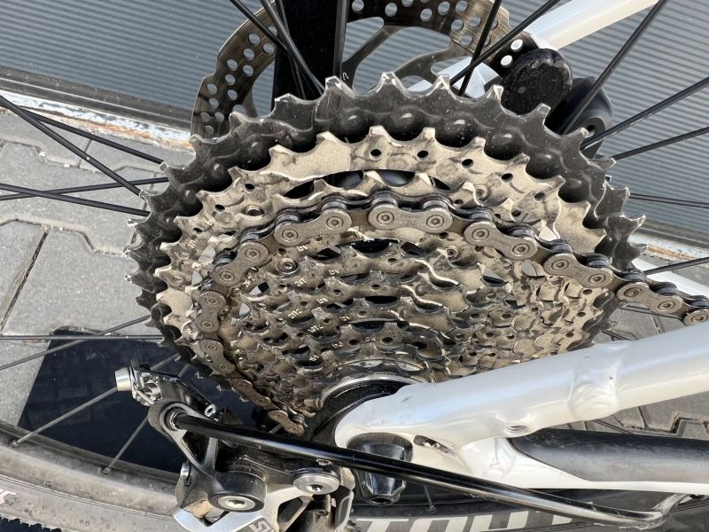 SPECIALIZED ROCKHOPPER PRO WOMEN