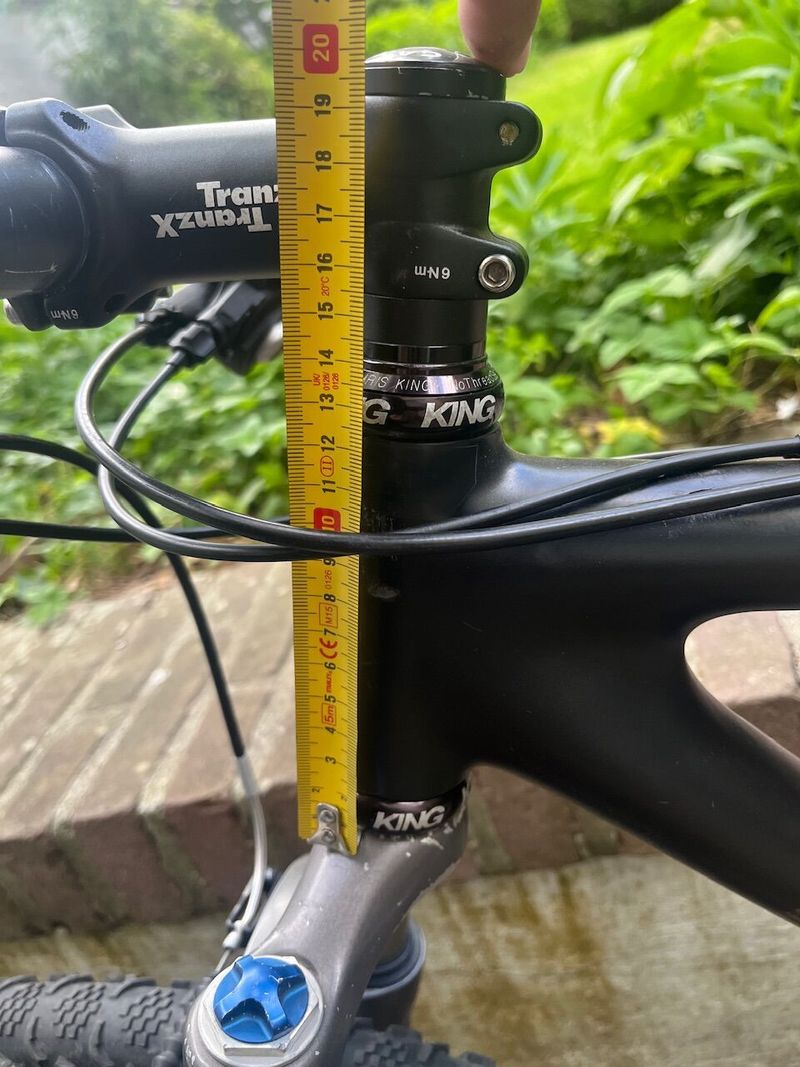 Starší závodní speciál MTB GIANT MXM team, vel.17.5, Shimano 3x9, FOX Float 80RL vzduch, Mavic kola