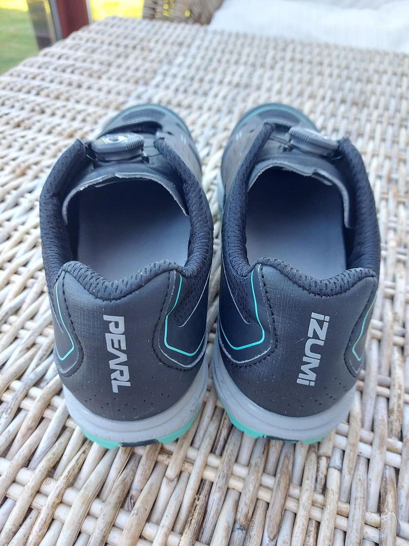 Dámské cyklisitcké tretry Pearl Izumi X-Alp - 43