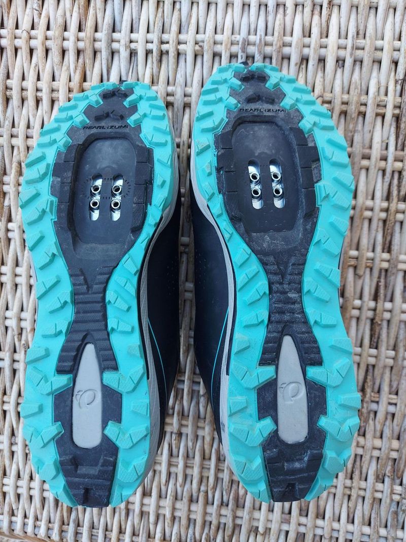 Dámské cyklisitcké tretry Pearl Izumi X-Alp - 43