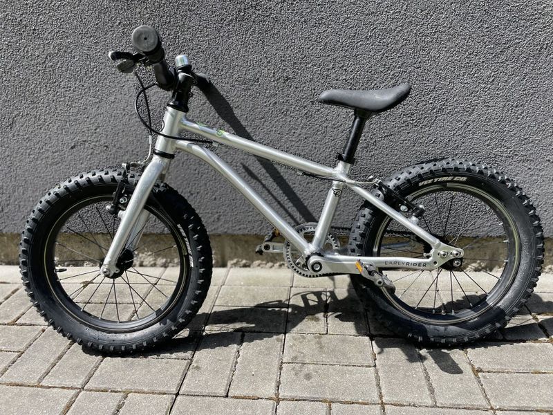 Early Rider Seeker 16”