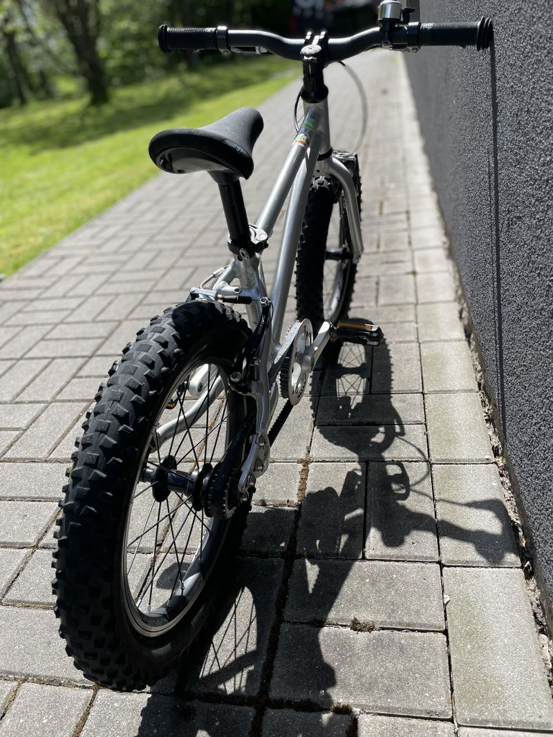 Early Rider Seeker 16”