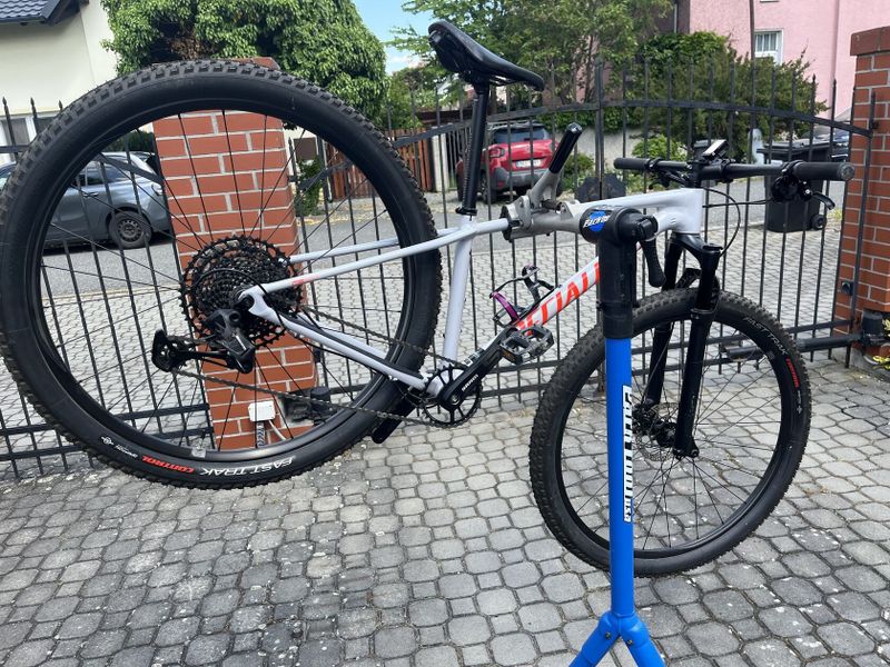 Specialized Chisel