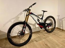 YT Industries TUES 27,5 CF Pro Race