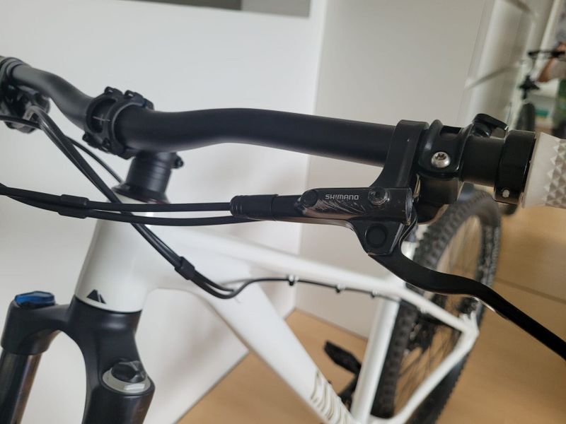 Canyon stoic 2 vel. M 29"