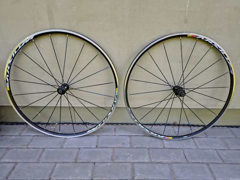 Mavic aksyum