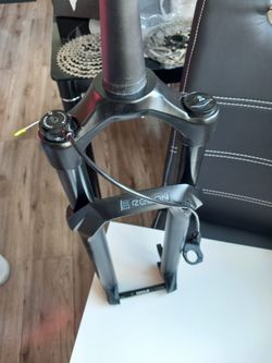 ROCK SHOX RECON 100 mm BOOST