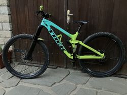 Trek slash 9.8