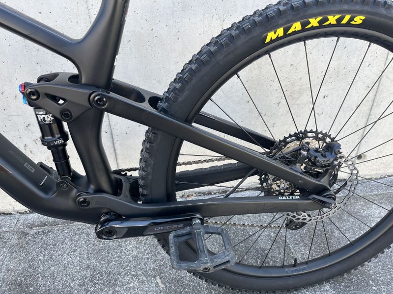 Trek Top Fuel 9.7 2024 Raw Carbon
