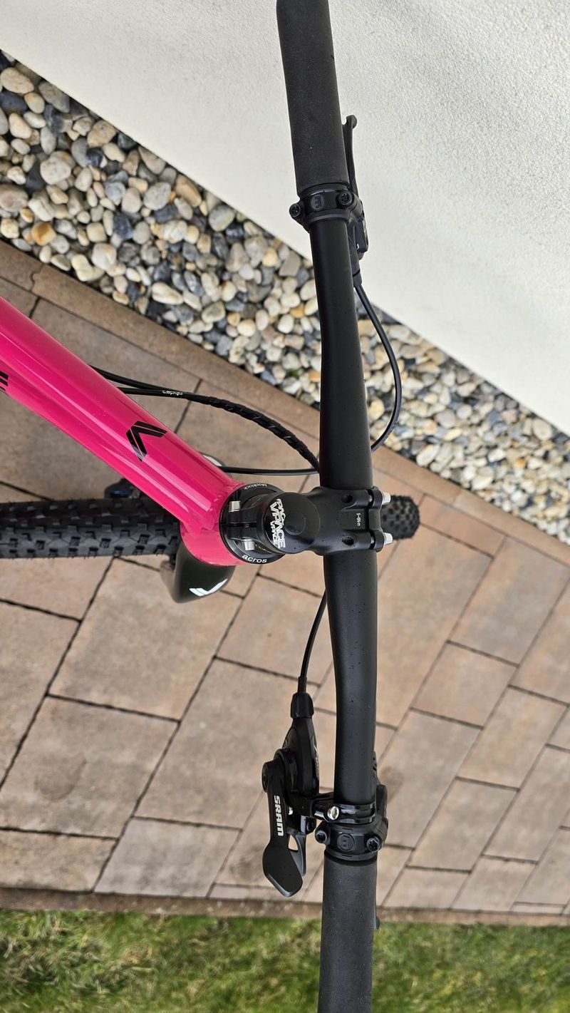 Prodám dětské závodní XC kolo Vpace 26