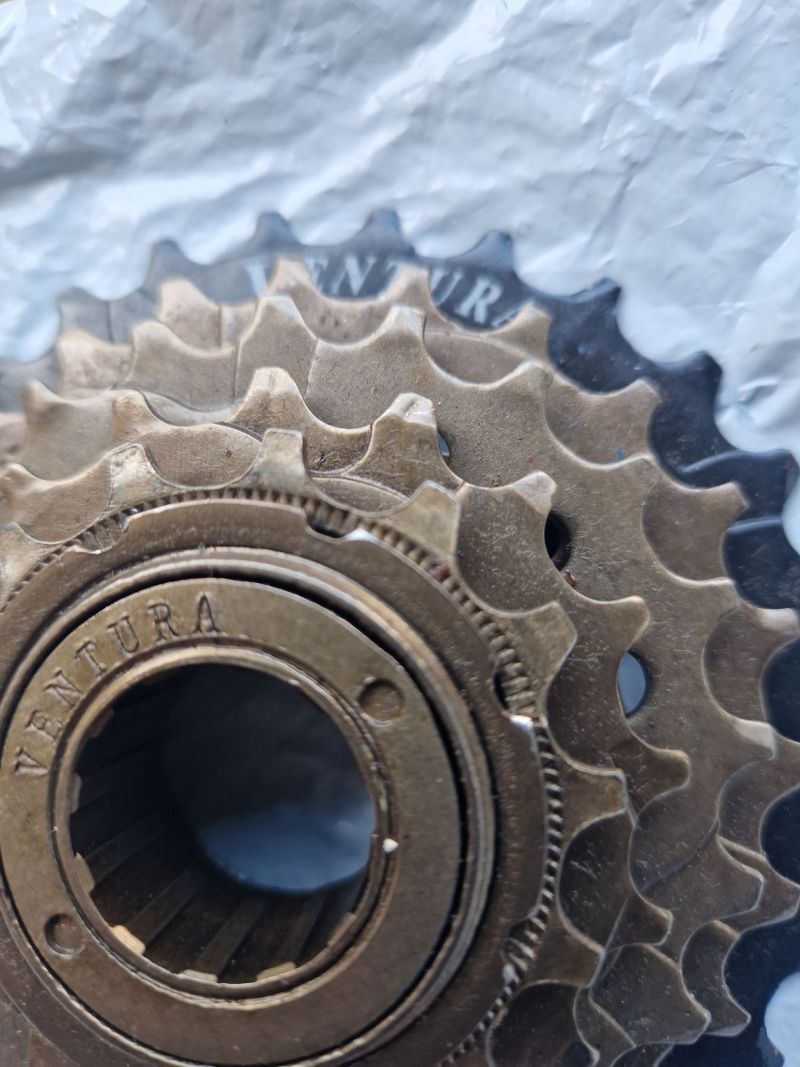 Kazeta Shimano MF TZ22