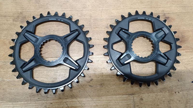 Převodníky Shimano SM-CRM85
