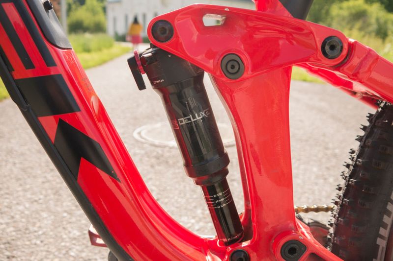 2021 TREK SLASH 7 