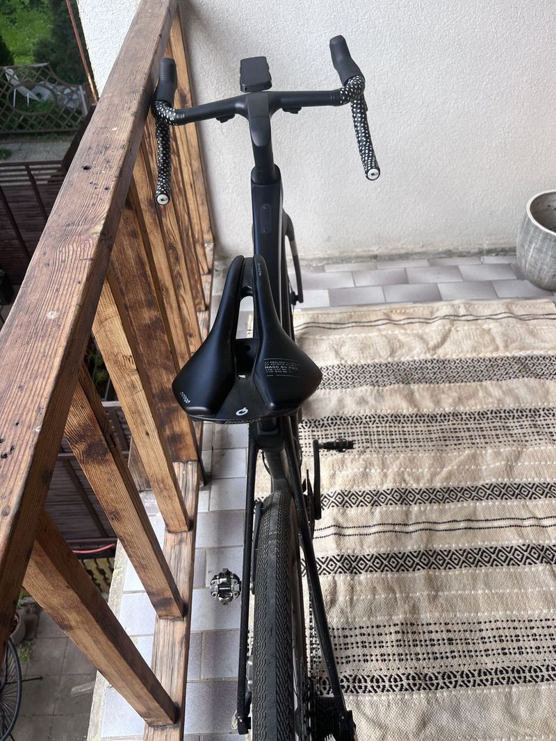 Trek Checkmate M/L, Red 13sp XPLR, Top stav!!!